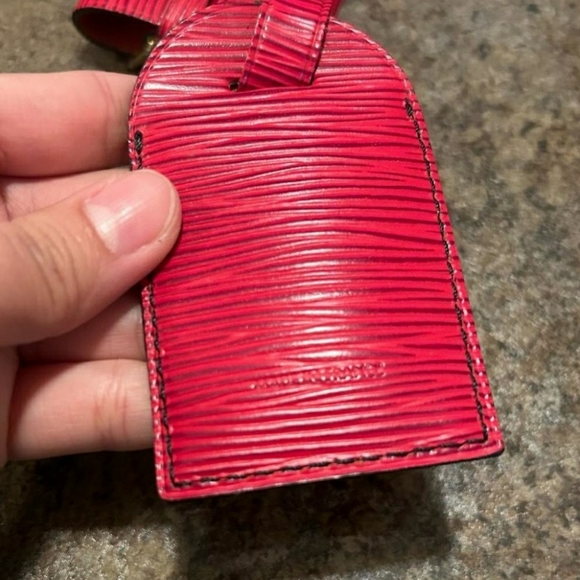 SOLD***Authentic Louis Vuitton EPI ~ Red Leather Luggage Tag - Picture 3 of 4